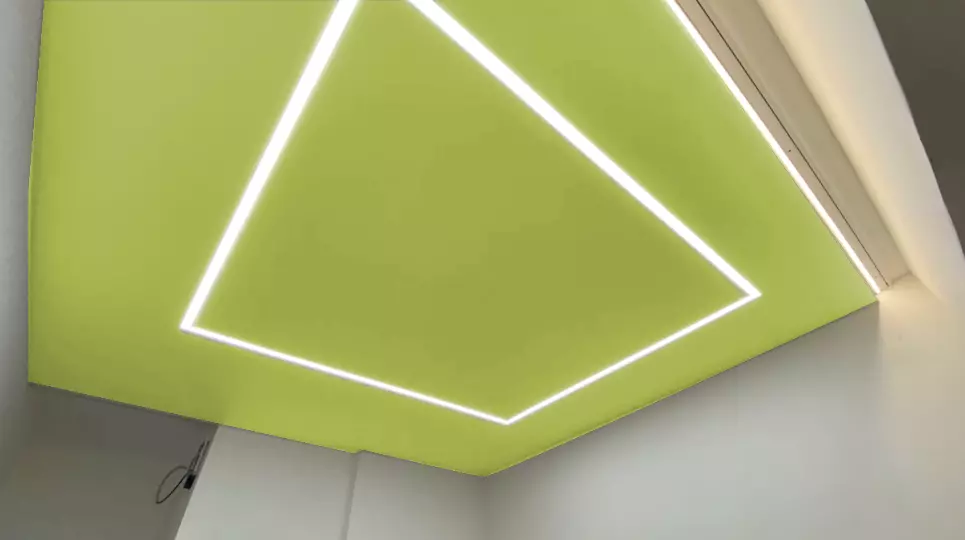 Омск, проспект Комарова, 11 к1, фото 2