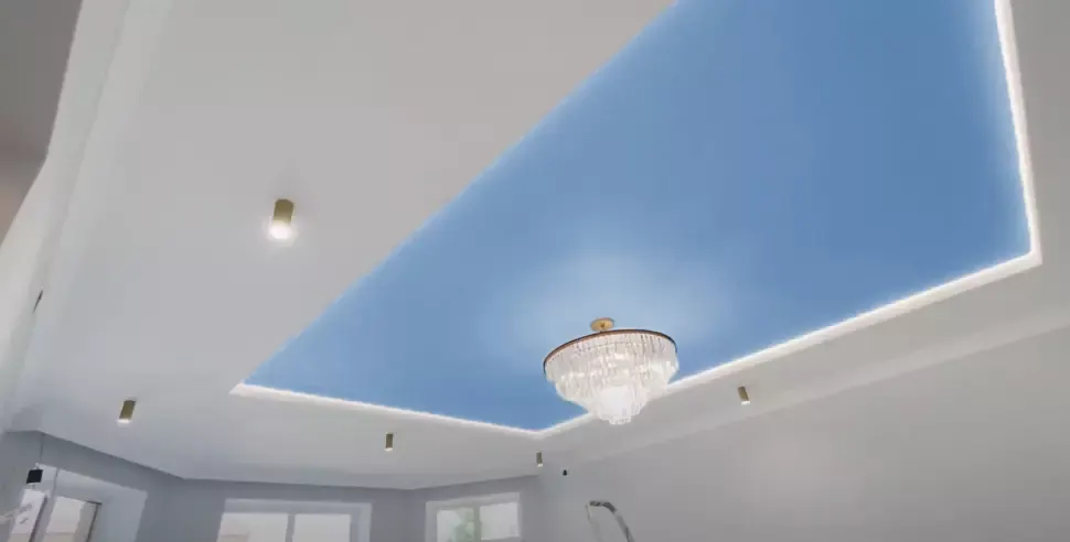 Голубой натяжной потолок — Рыбинск, улица Звёздная, 5, фото 2
